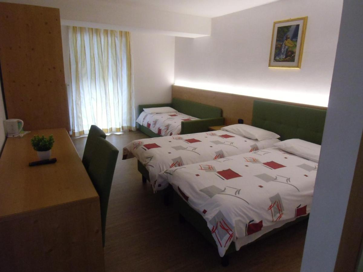 Garni Festil Otel Campitello di Fassa Dış mekan fotoğraf